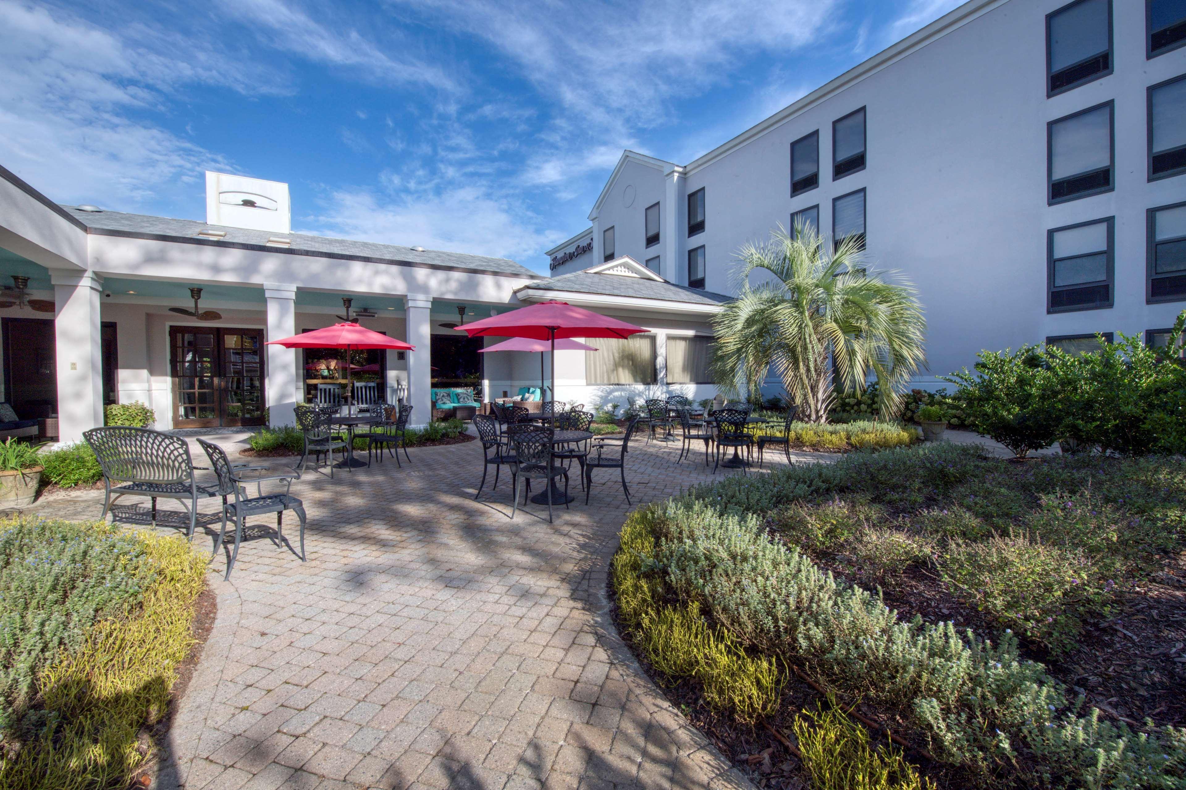Hampton Inn & Suites Wilmington/Wrightsville Beach Exterior photo